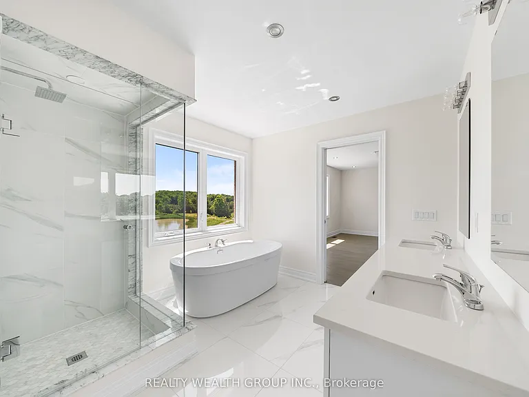 261 Seaview Hts — Photo 39