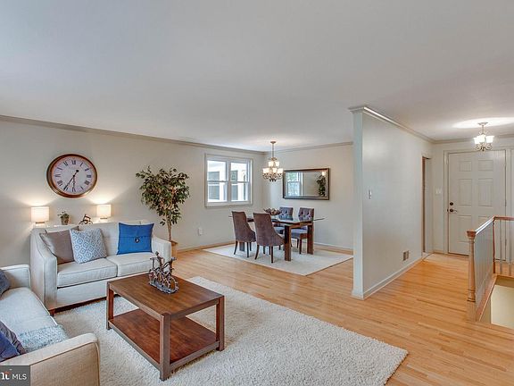 5th image of 4871 Wheatstone Dr
