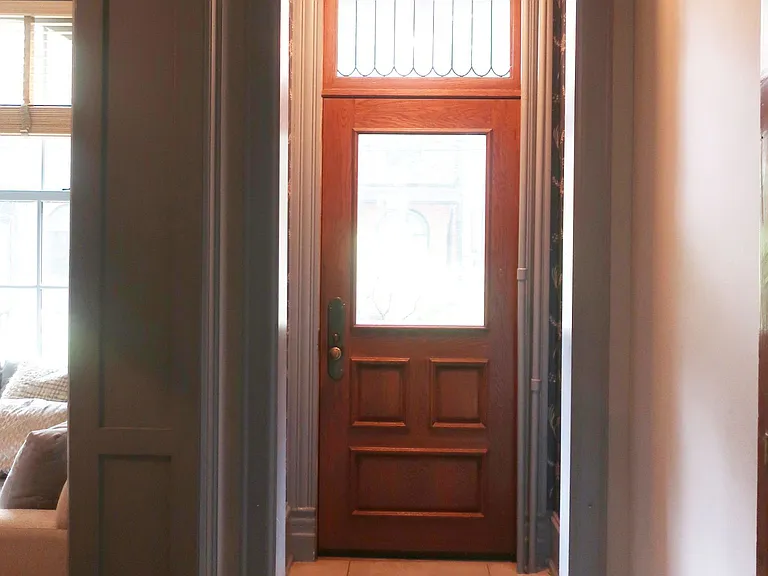 45 Grant St — Photo 2