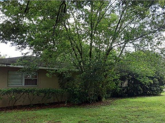 3rd image of 6327 Hidden Dale Ave