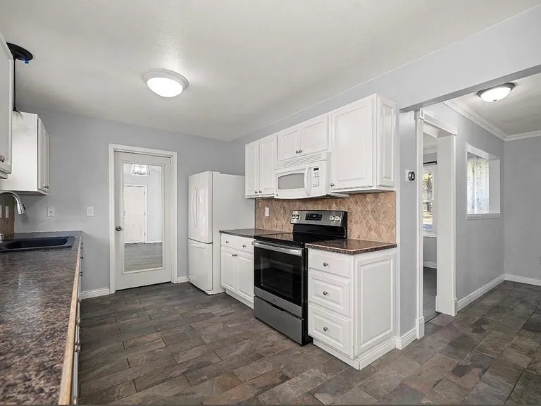 21910 W Bannock Ave — Photo 22