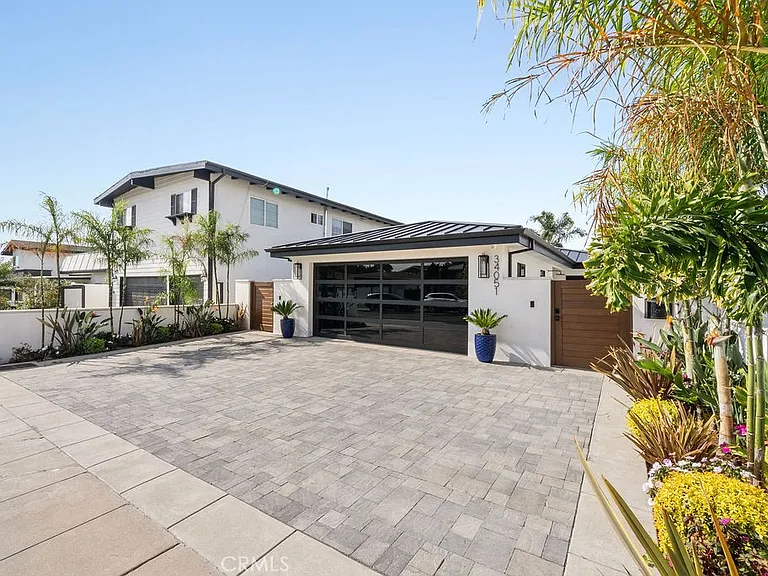 34051 Alcazar Dr — Photo 16