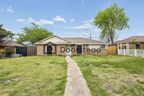 2803 Scottsbluff Dr Photo 1