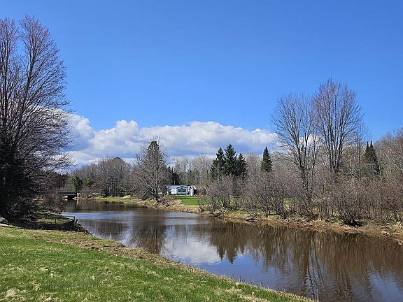 5th image of 16672 Lakeshore Dr
