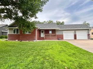 505 Randolph Rd, McPherson, KS 67460
