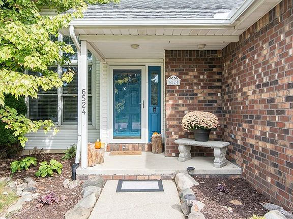3rd image of 6524 Pennstone Cir