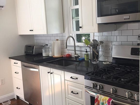 2nd image of 312 Princess Anne St