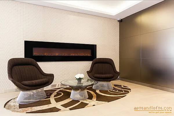 Rented by aptsandlofts.com | media 105