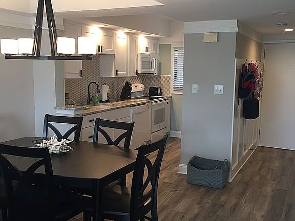 2nd image of 423 Parker Dr #307