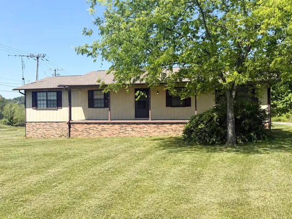 1600 Longview Dr, Sevierville, TN 37876