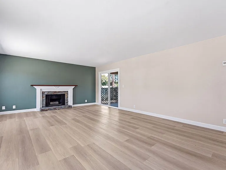 211 Avenida Monterey — Photo 7