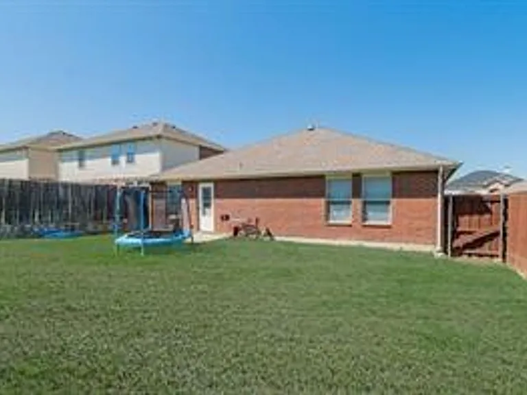 1436 Puerto Lago Dr — Photo 17