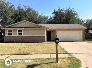 216 Malone Ave, Crowley, TX 76036