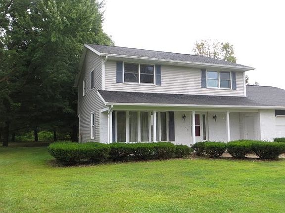 3rd image of 3744 Kathryn St