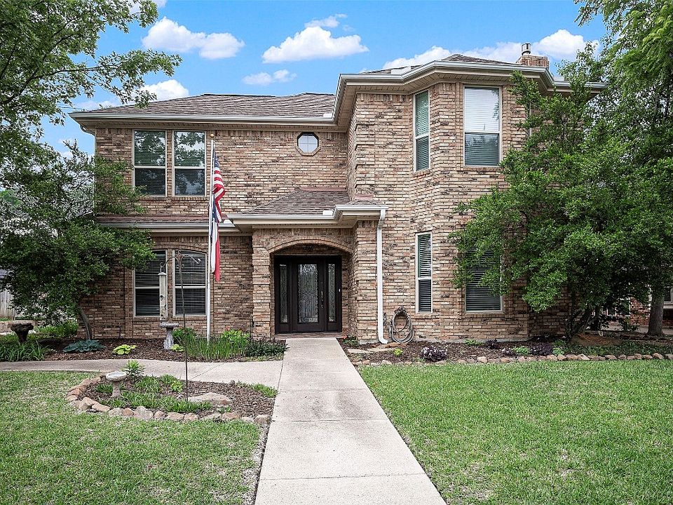 1st image of 333 Cottonwood Ln