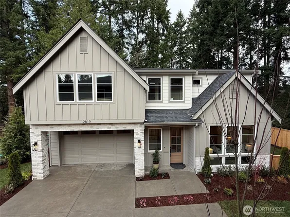 12819 NE 65th Lane, Kirkland, WA 98033