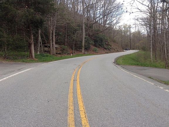 5th image of 3851 Gerton Hwy