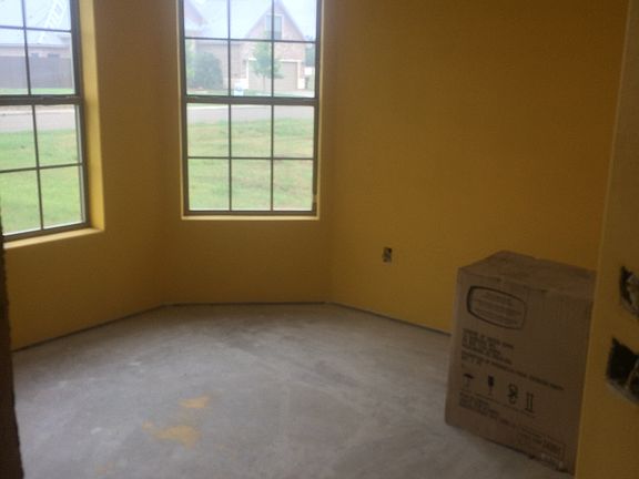 4th image of 3511 E Truman Ave