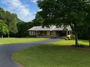 88 Chestnut Dr, Liberty, KY 42539