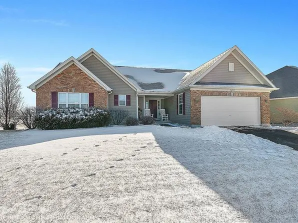 3694 Pebble Beach Ct, Dekalb, IL 60115