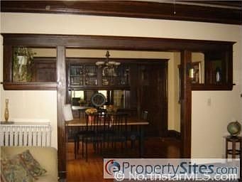 4th image of 4054 Wentworth Ave