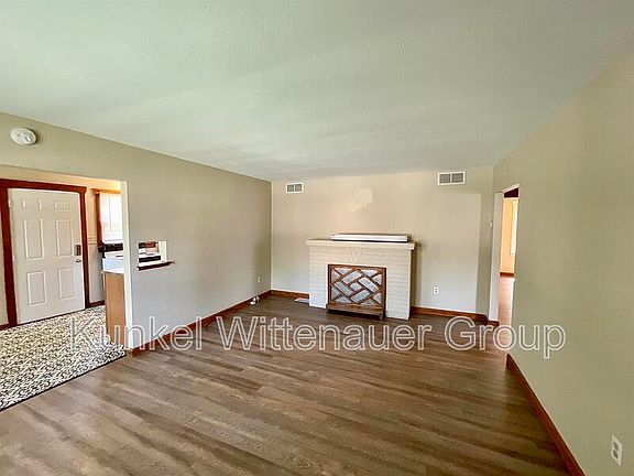 4th image of 546 N 40th St