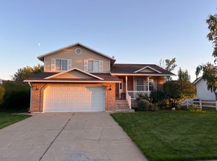 16 E 1100 S, Kaysville, UT 84037