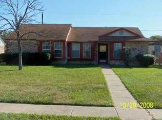 924 Carom Way, Dallas, TX 75217