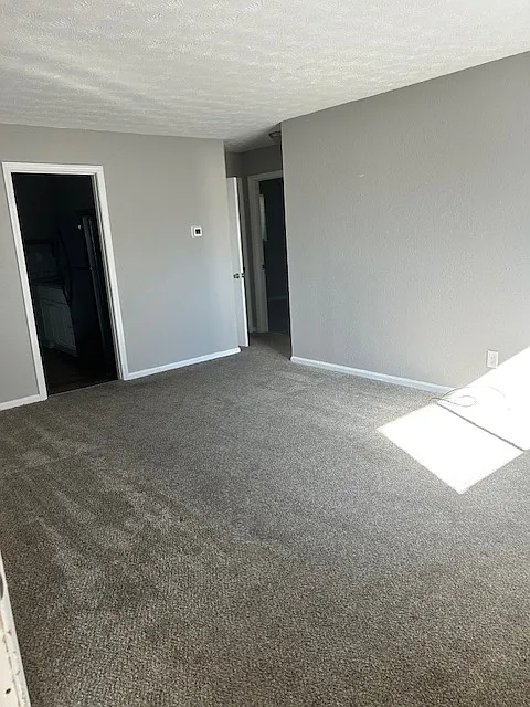 2 bed, $695 — Photo 2