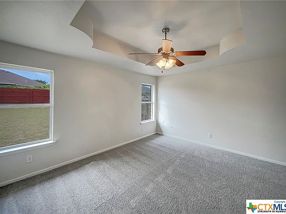 5th image of 610 Aries Ave
