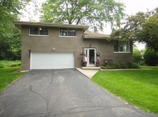 11624 S Nashville Ave, Worth, IL 60482