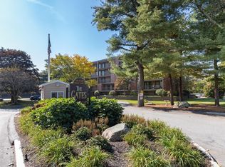 146 Marble St APT 507, Stoneham, MA 02180
