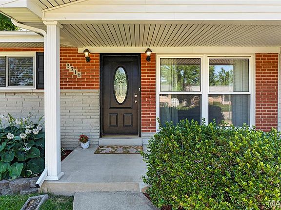 2nd image of 3518 Glen Arbor Dr
