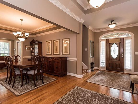 3rd image of 504 McKenzie Ct