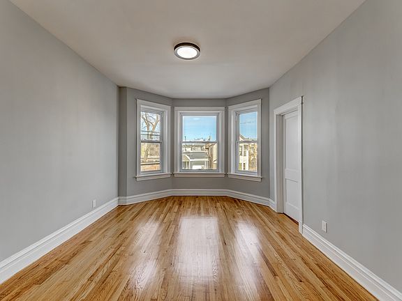 5th image of 4843 W Gladys Ave