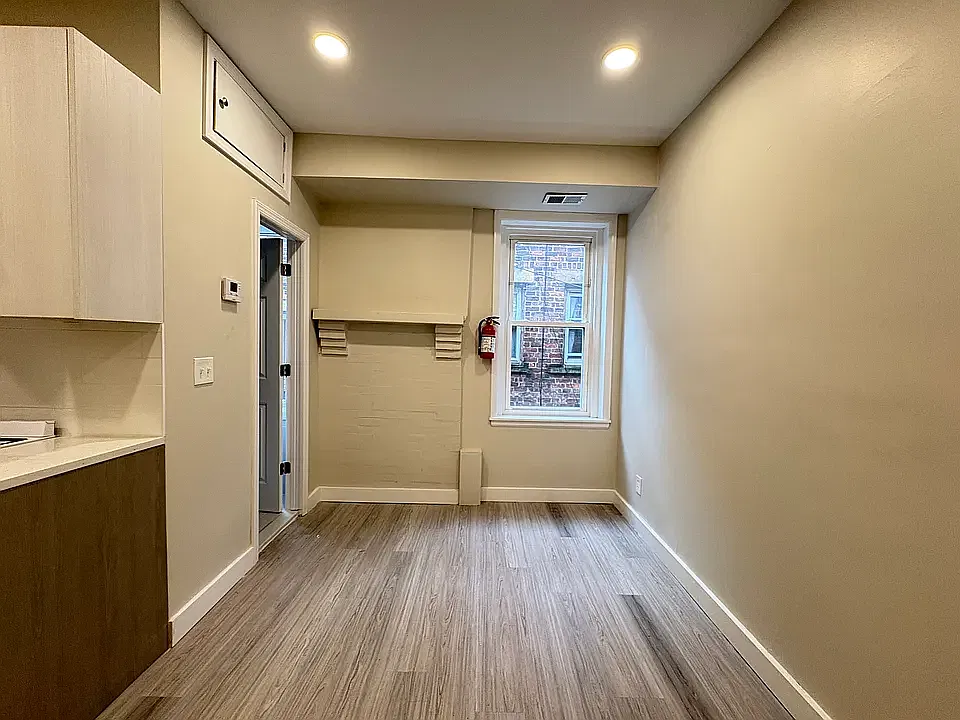 2 bed, $1,995 — Photo 4