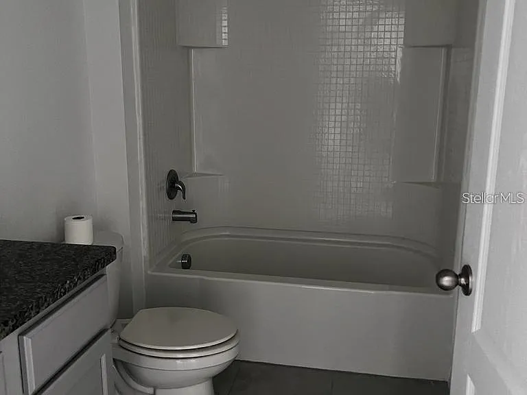 521 Nicken Grv — Photo 9