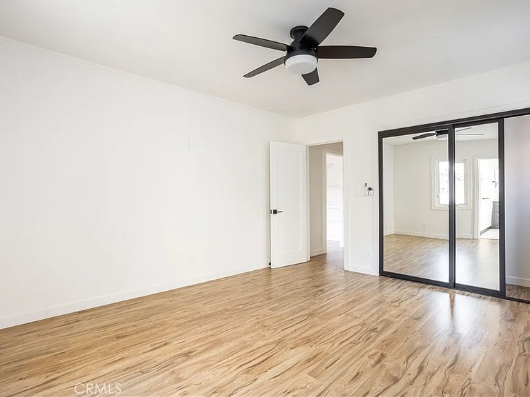 738 S Stanley Ave — Photo 12