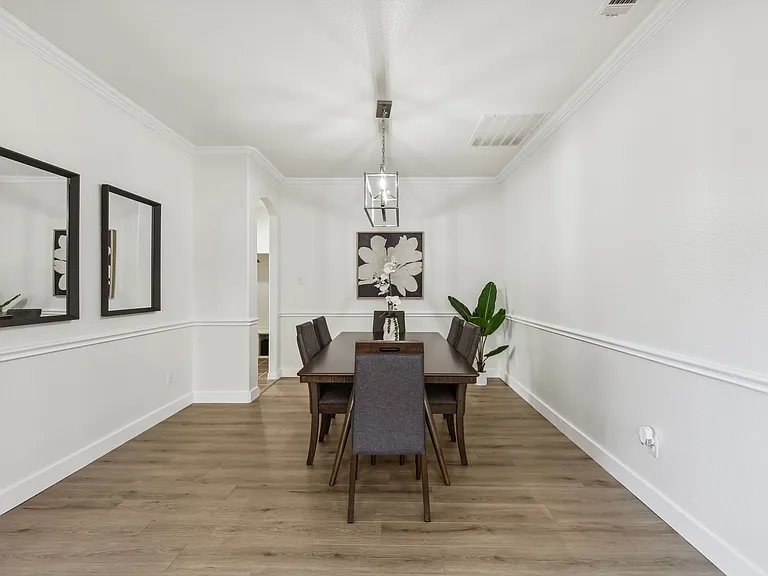 16420 Dry Creek Blvd — Photo 9