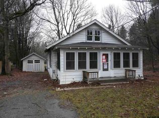 2 Scott Ln, Hoosick Falls, NY 12090