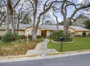 1821 Stonegate Dr, Denton, TX 76205