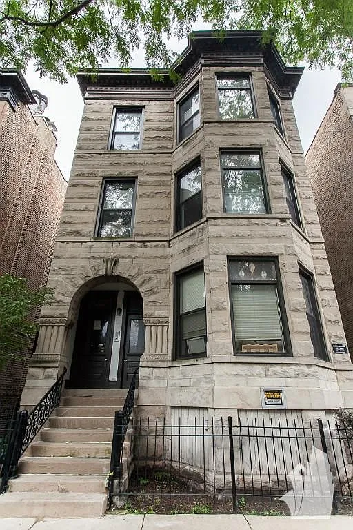 2 bed, 1.0 bath, 655 sqft, $3,850 — Photo 1