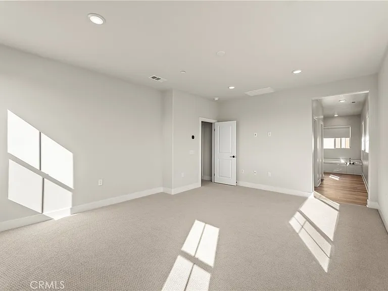 16717 Dara Ave — Photo 28