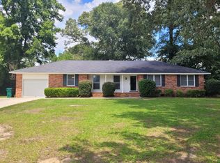 4 Cedarwood Cir, Sumter, SC 29154