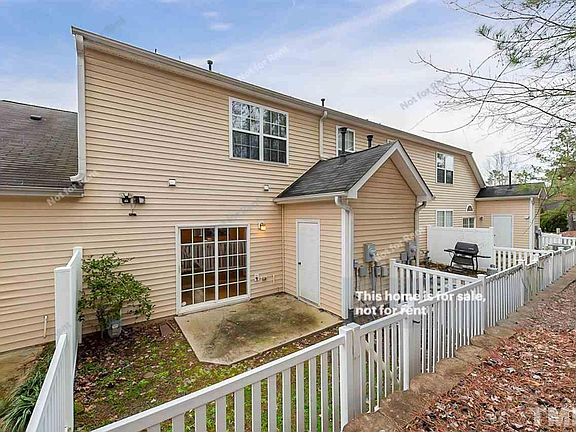5th image of 524 Auburn Square Dr