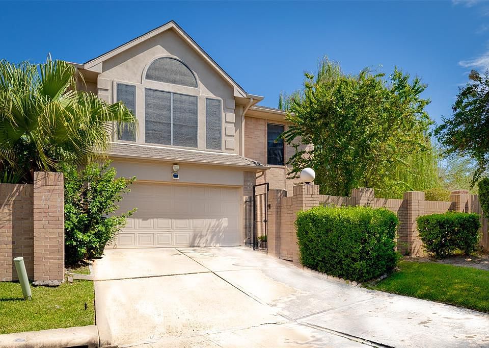 1st image of 1343 Parkway Ct