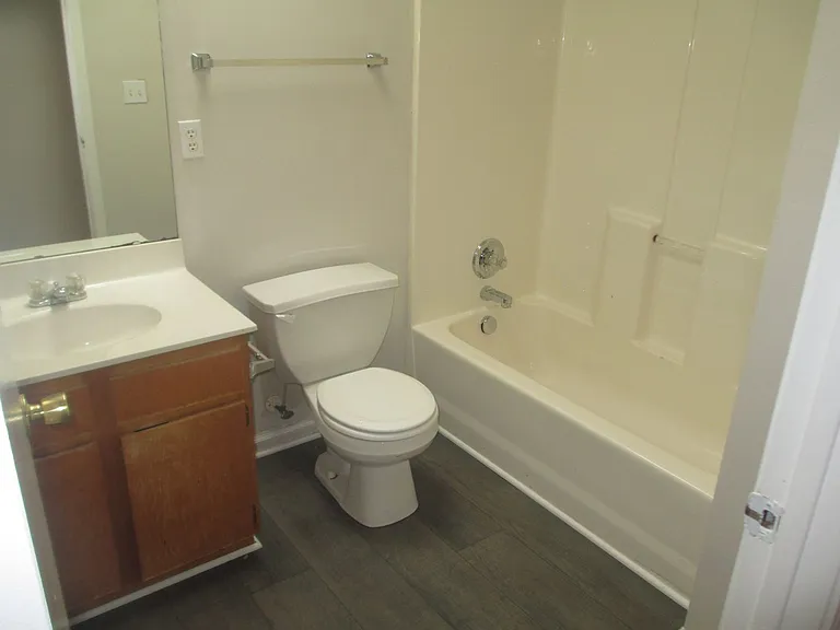 2315 Deherradora Ave — Photo 10