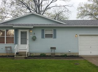 260 Cummings Rd, Vermilion, OH 44089