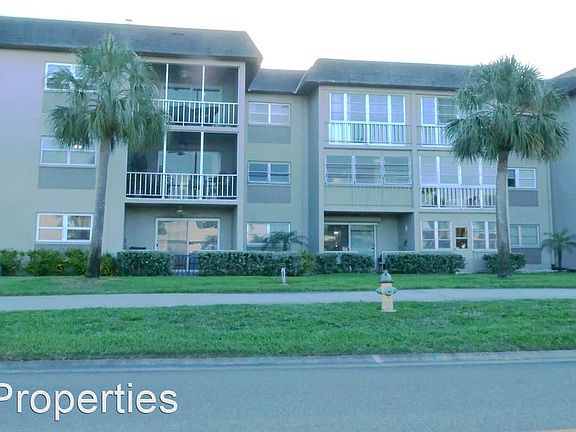 3rd image of 4500 37th St S APT 209