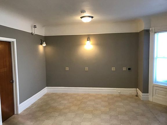 4th image of 359 6th Ave #1
